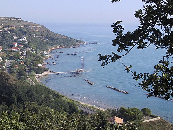 Costa dei Trabocchi from Abbey of San Giovanni in Venere Belvedere, Fossacesia Marina Costa dei Trabocchi from Abbey of San Giovanni in Venere Belvedere, Fossacesia Marina