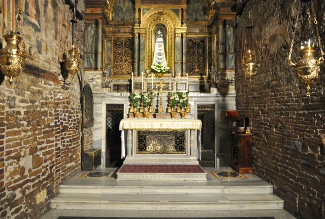 Holy House inside Loreto Basilica Holy House inside Loreto Basilica