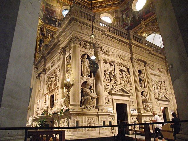 The marble screen encasing the Holy House in the Loreto Basilica The marble screen encasing the Holy House in the Loreto Basilica