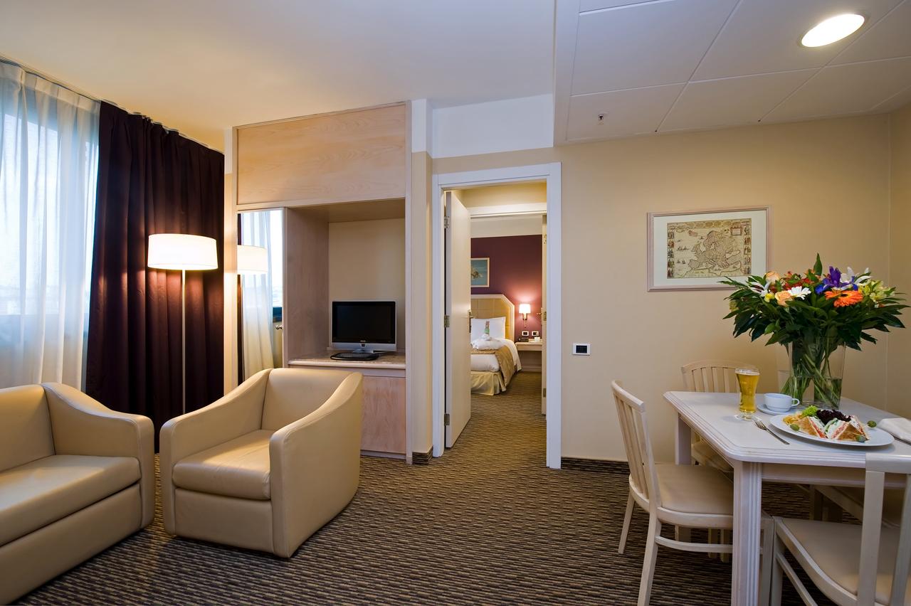 Holiday Inn Naples Holiday Inn Naples
