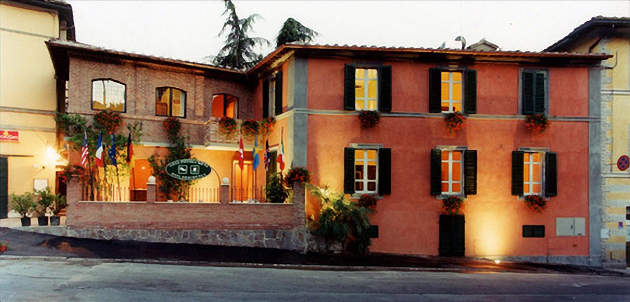 Siena - Hotel Villa Piccola Siena Siena - Hotel Villa Piccola Siena