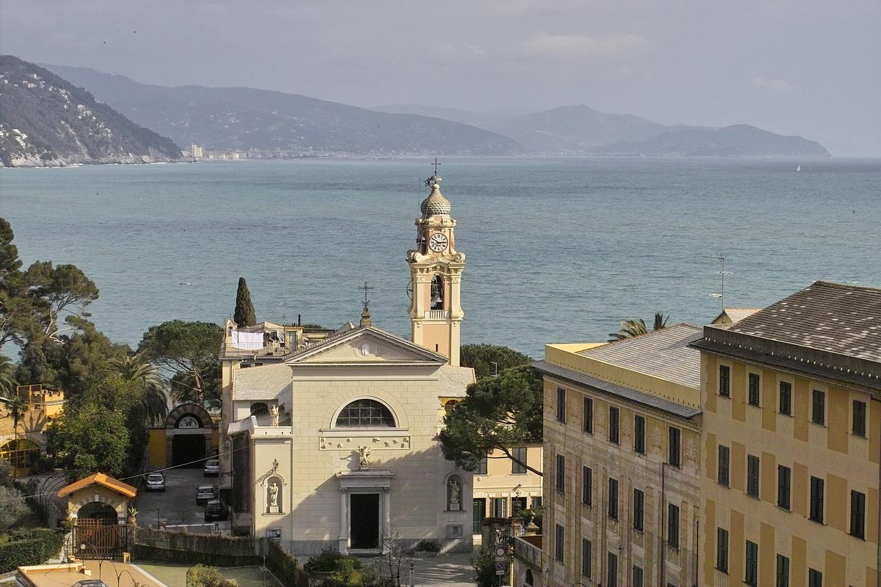Rapallo - Hotel L'Approdo, a view Rapallo - Hotel L'Approdo, a view