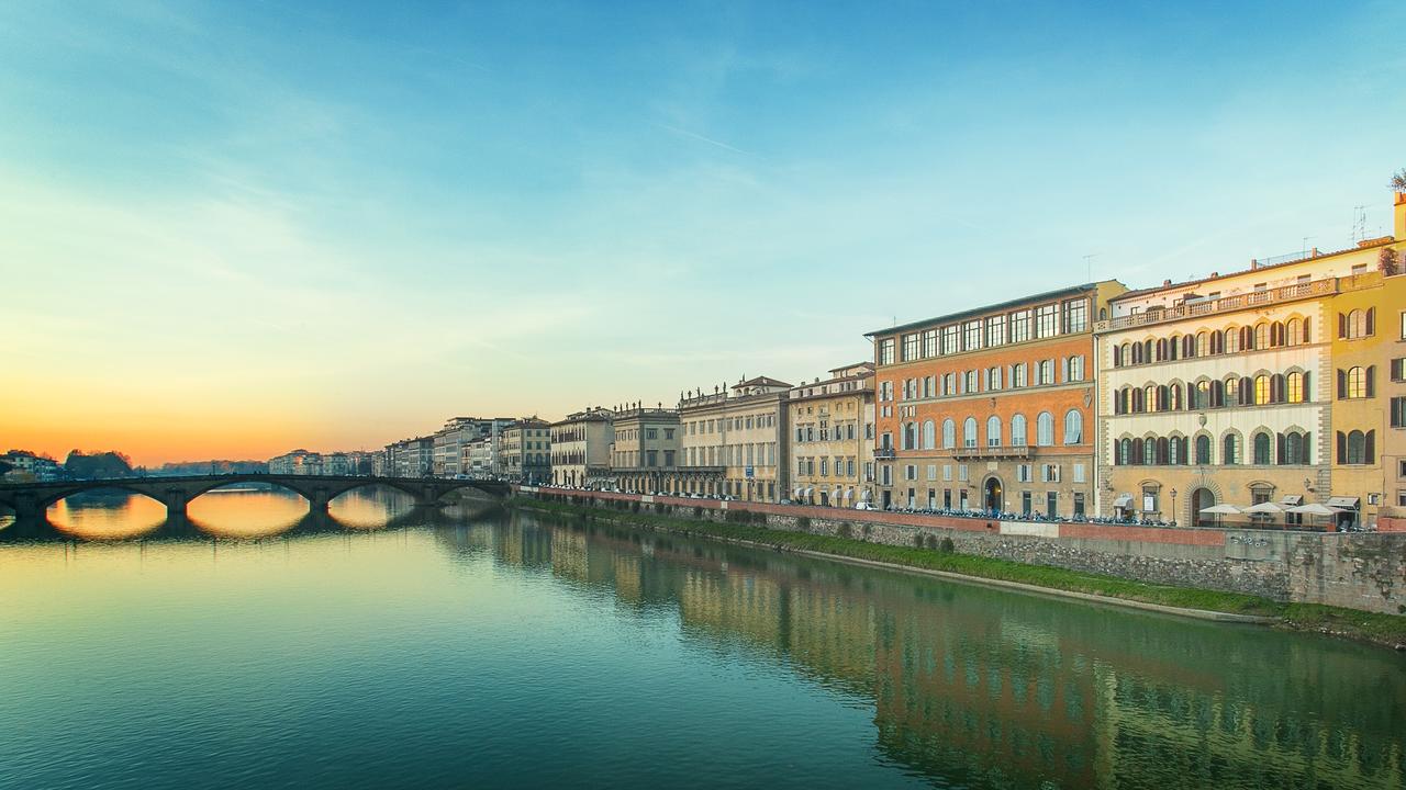 Florence - Hotel Bretagna, a view Florence - Hotel Bretagna, a view