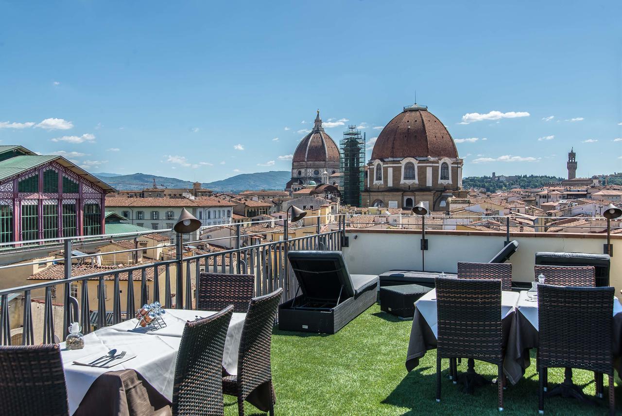 Florence - Hotel Machiavelli Palace, terrace wth view Florence - Hotel Machiavelli Palace, terrace wth view