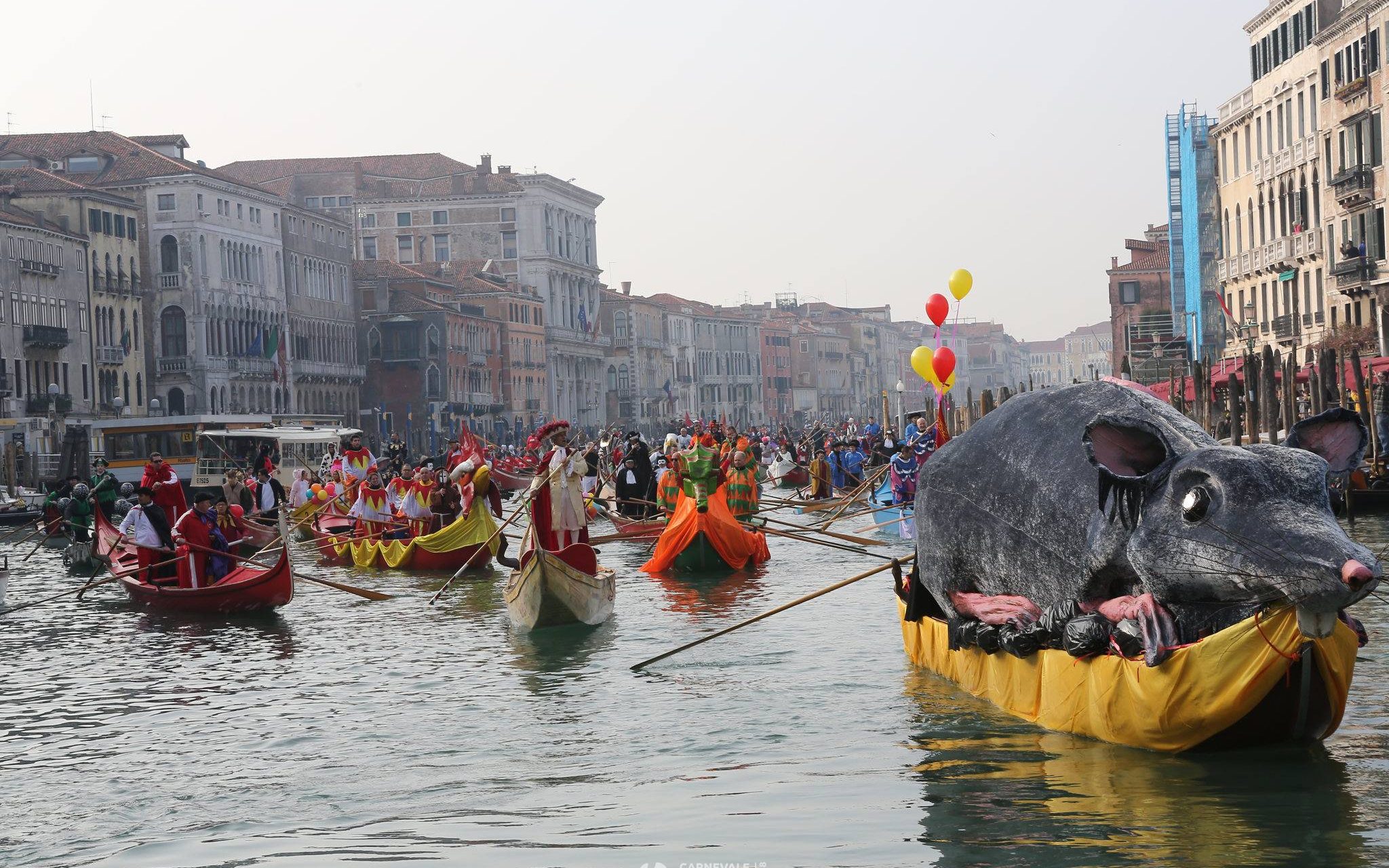 Venice Carnival Festa Veneziana on the Water Venice Carnival Festa Veneziana on the Water
