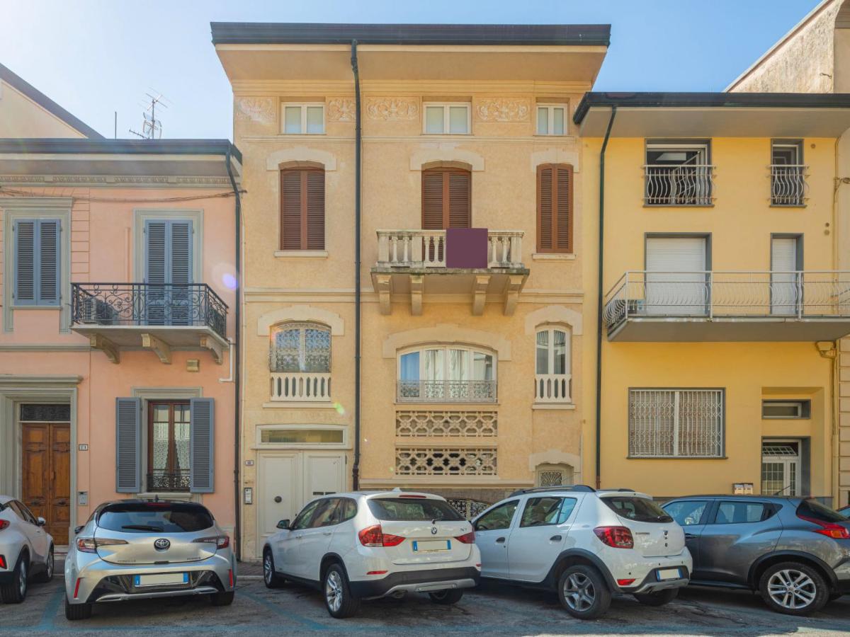 Viareggio Apartment Locazione Turistica Lungomare Viareggio Apartment Locazione Turistica Lungomare