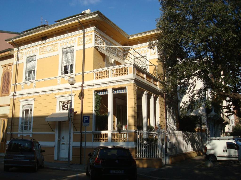 Viareggio Apartment Villino Caproni Viareggio Apartment Villino Caproni