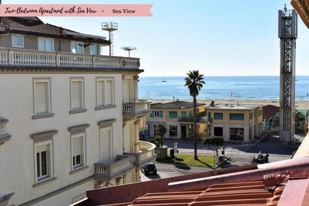 Viareggio Front Beach Apartments sea view Viareggio Front Beach Apartments sea view